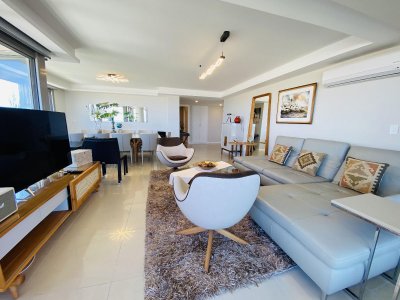 Imperiale. Apartamento en venta - 4 dormitorios.-