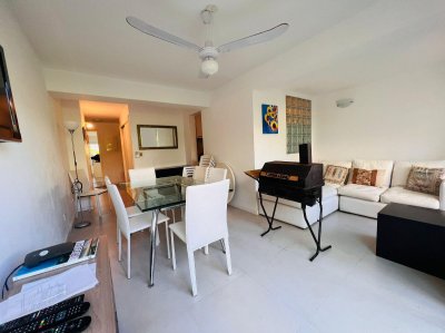 Apartamento en venta 3 dormitorios- Montoya 