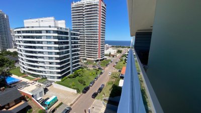 Venta Apartamento 2 Dormitorios a 150 mts. del mar playa brava