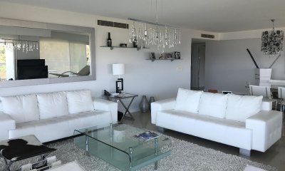 Apartamento en alquiler verano 4 dormitorios Torre Aquarela