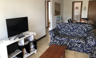 Apartamento en venta, buena ubicación 3 dormitorios y 3 baños.