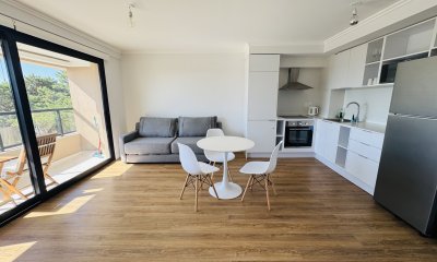 Alquiler anual de apartamento de 1 dormitorio. Punta del Este.