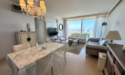 Apartamento en venta Torre Yoo planta especial