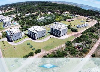 Apartamento - Playa Brava - pre venta - pozo - oportunidad