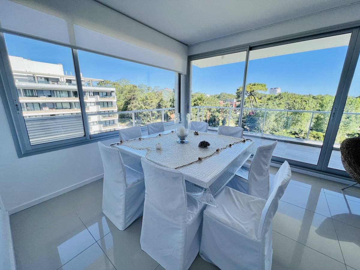 Emerald Apartamento en venta  Penthouse Punta del Este