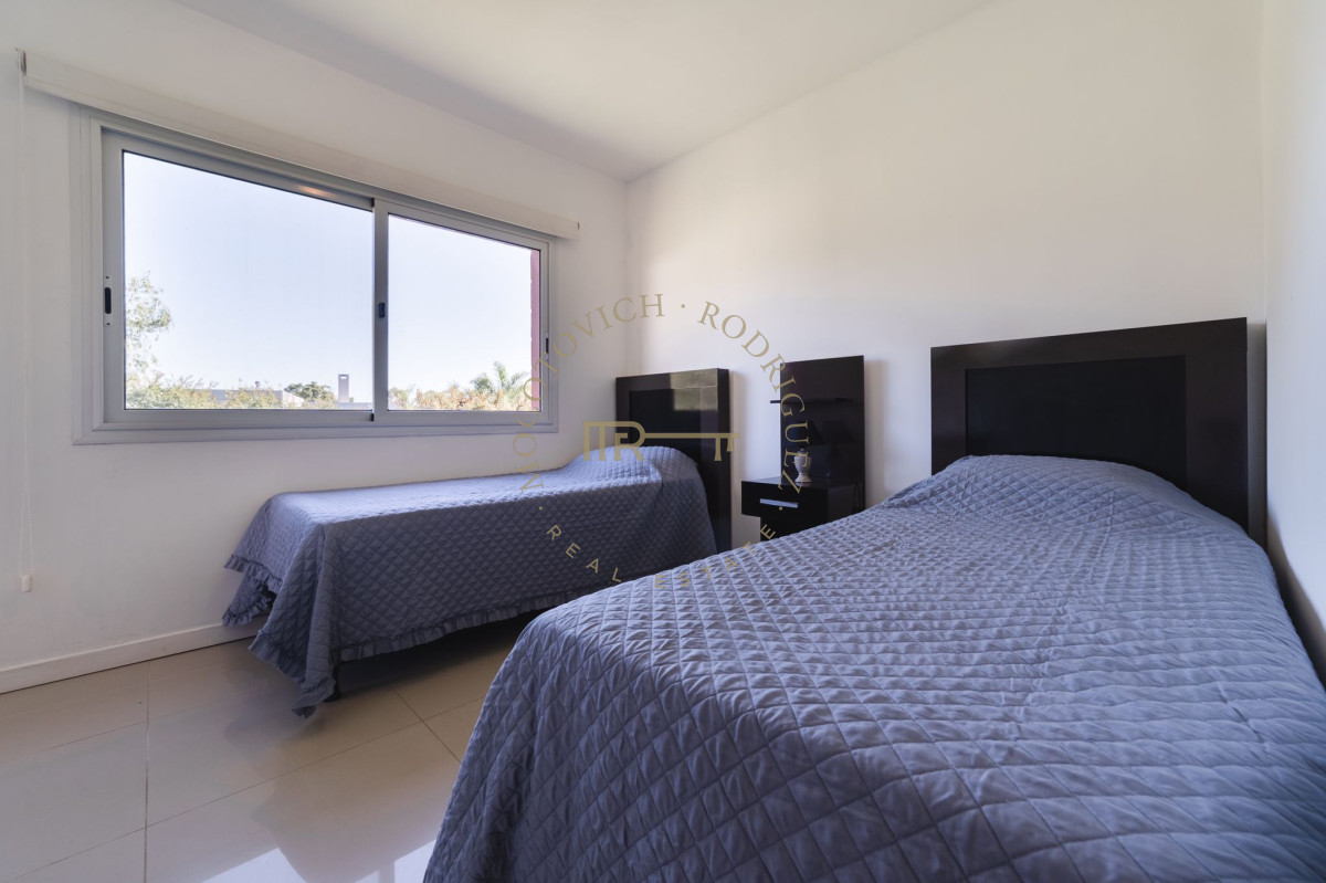 Casa ID.1391 - Alquiler hermosa casa 3 dormitorios 3 baños piscina parrillero 
