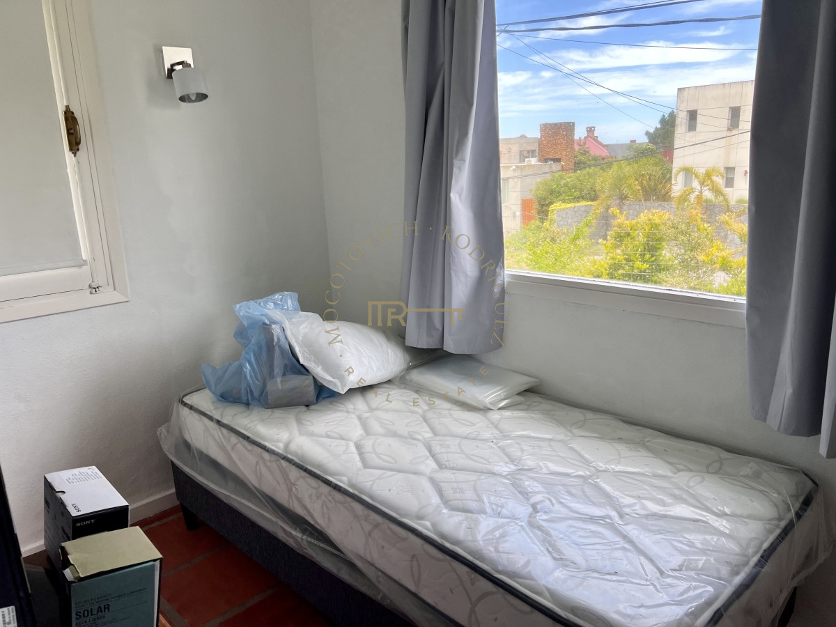 Casa ID.2396 - Casa de 4 dormitorios en alquiler enero. Montoya La Barra
