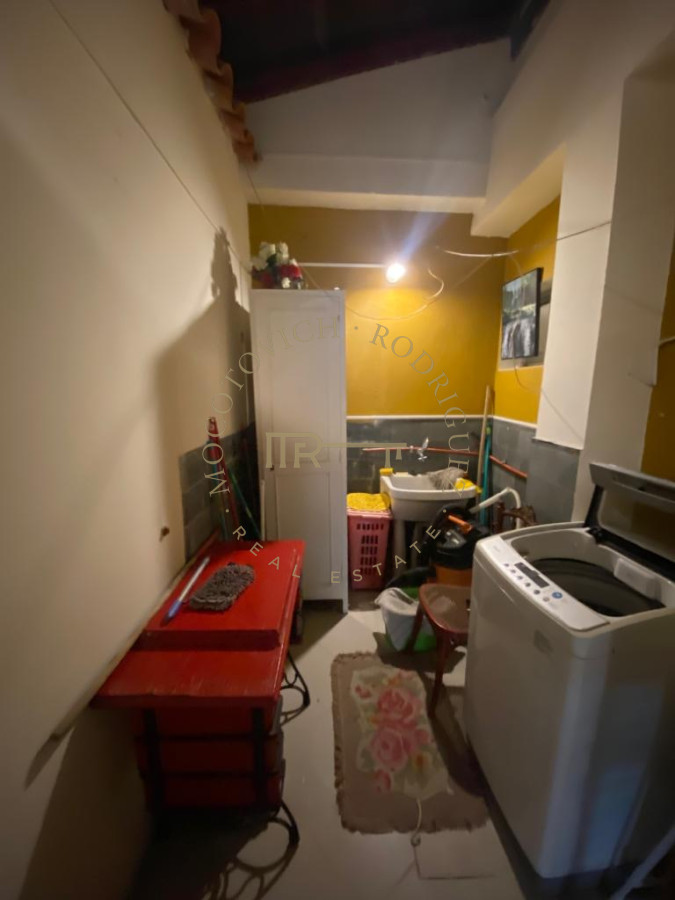 Casa ID.1898 - Venta y alquiler Casa en inmejorable ubicación 