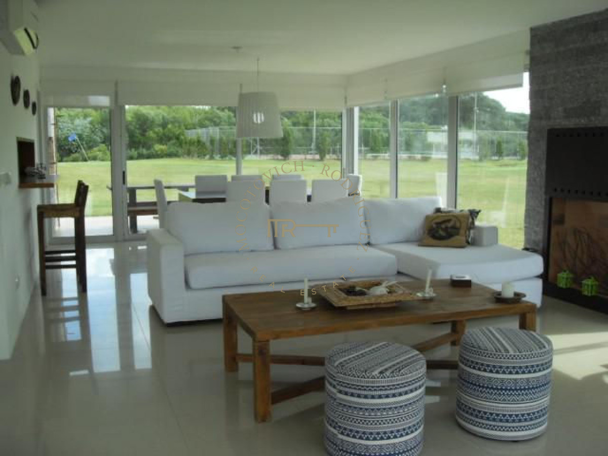 Casa ID.318 - Casa - Playa Brava