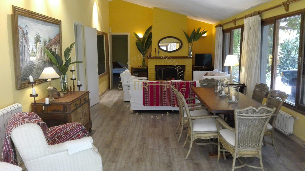 Casa ID.380 - Casa en alquiler temporal con piscina. 4 dormitorios - Paradas- Punta del Este