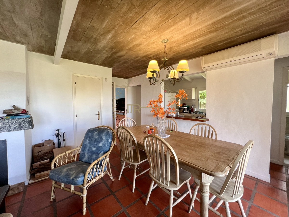 Casa ID.2396 - Casa de 4 dormitorios en alquiler enero. Montoya La Barra