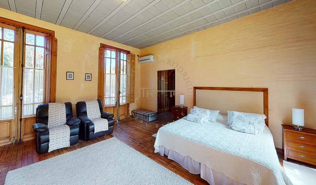 Casa ID.415 - Casa en venta 5 dormitorios  - Barrio cerrado Punta del Este