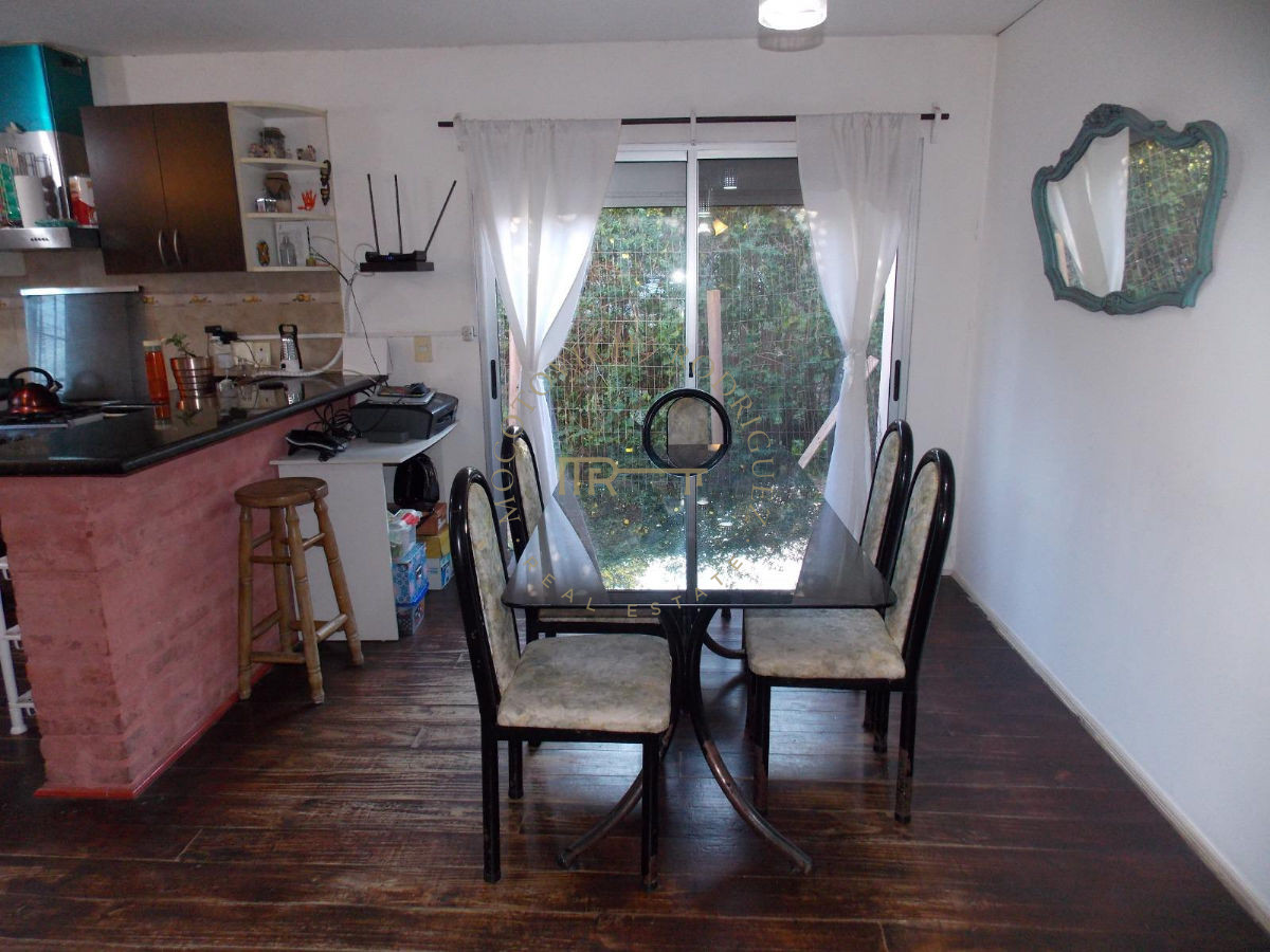 Casa ID.473 - Casa en venta 3 dormitorios 2 baños - Jardines de Cordoba zona colegios. Punta del Este