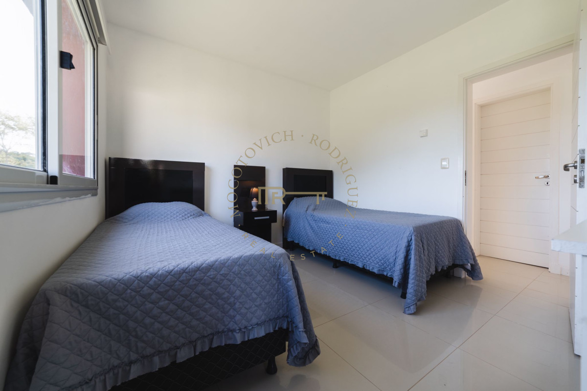Casa ID.1391 - Alquiler hermosa casa 3 dormitorios 3 baños piscina parrillero 