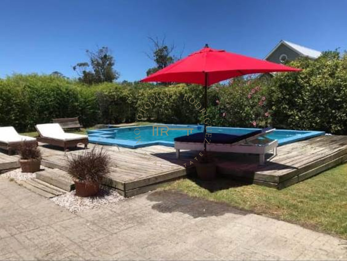 Casa ID.1026 - En alquiler y venta casa en la barra 3 dormitorios