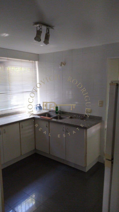 Casa ID.522 - Casa en venta de tres dormitorios Aidy Grill Punta del Este.