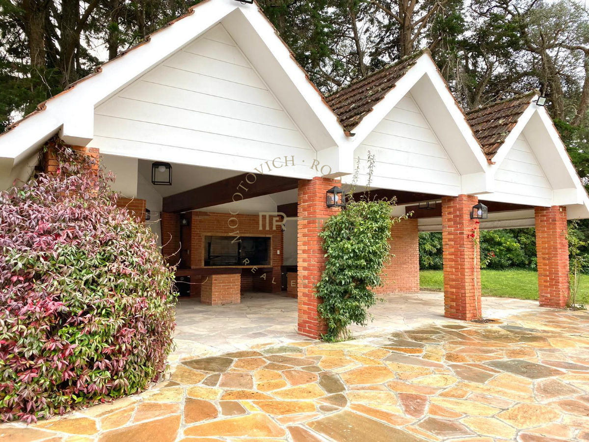 Casa ID.556 - chalet en venta zona Golf en Punta del Este