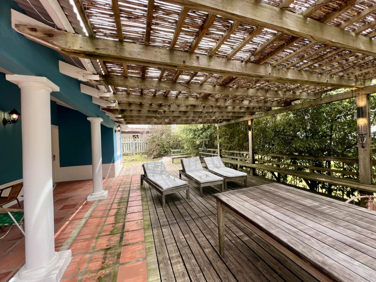 Casa ID.2396 - Casa de 4 dormitorios en alquiler enero. Montoya La Barra
