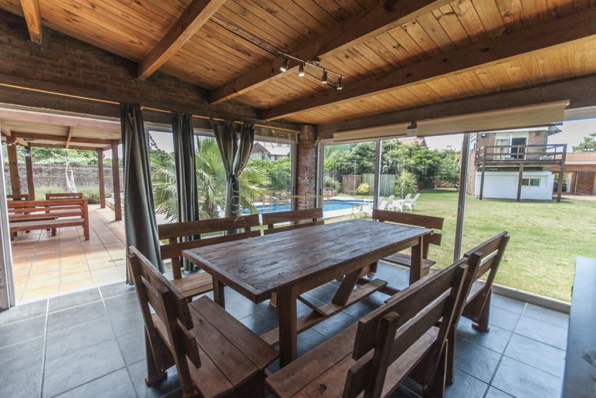 Casa ID.579 - Casa en venta. Pinares Punta del Este