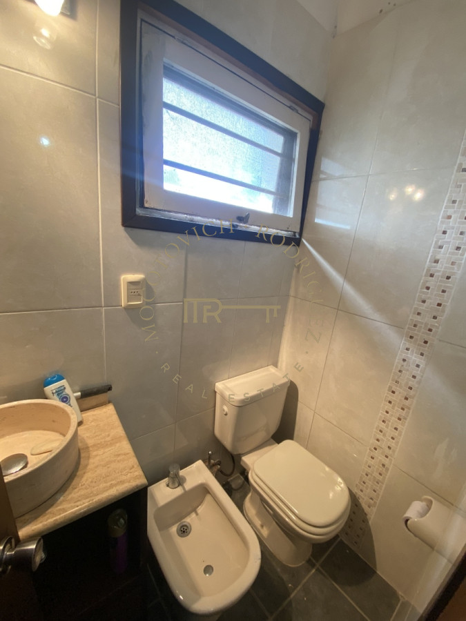 Casa ID.2441 - Casa en venta de 4 dormitorios en Punta del Este 