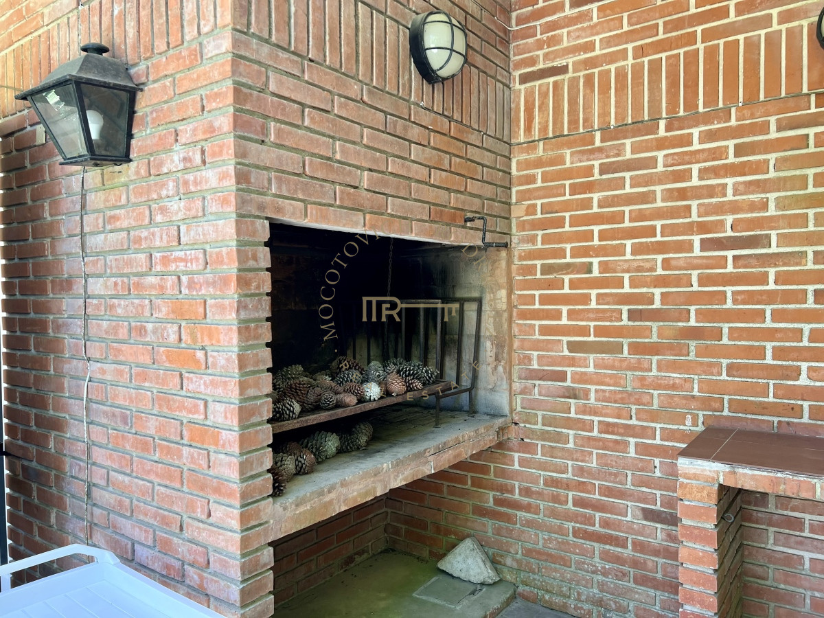 Casa ID.2442 - Casa en alquiler 4 dormitorios Punta del Este 
