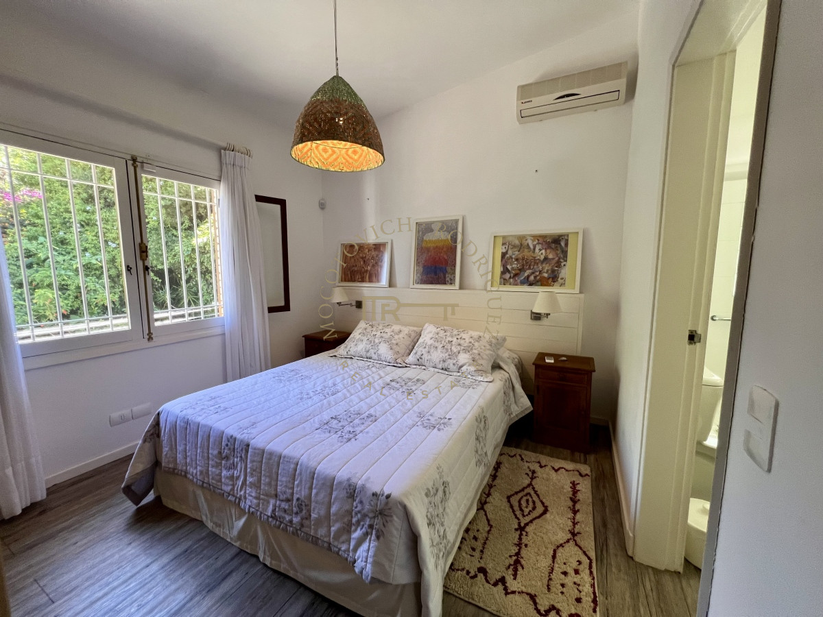 Casa ID.2447 - Hermosa casa de 4 dormitorios con piscina climatizada en alquiler temporal Punta del Este