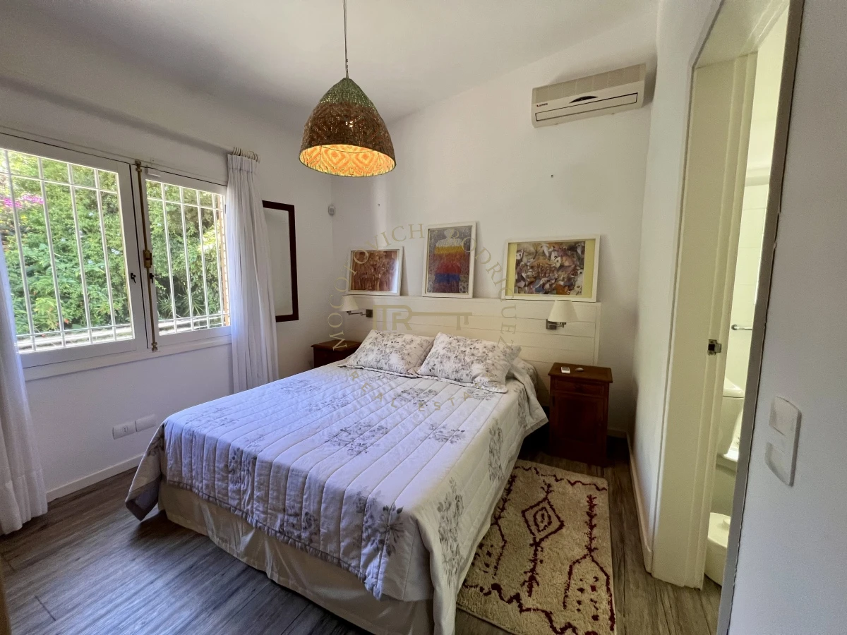 Casa ID.2447 - Hermosa casa de 4 dormitorios con piscina climatizada en alquiler temporal Punta del Este