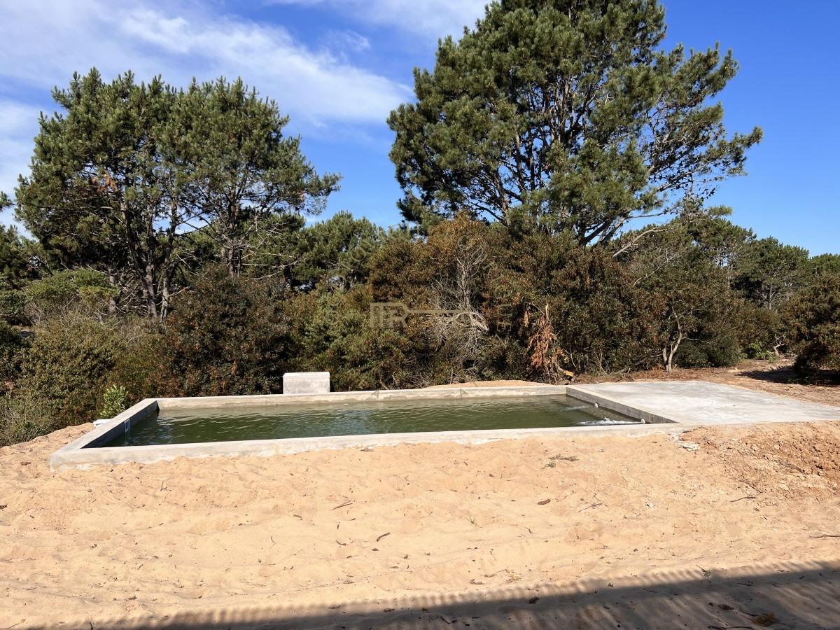 Casa ID.1205 - Laguna Escondida Casa en venta de 4 dormitorios en suite y piscina. José Ignacio. 