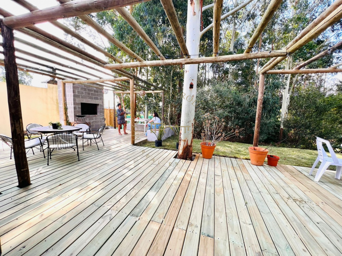 Casa ID.1403 - Casa en venta en Burnett. Punta del Este