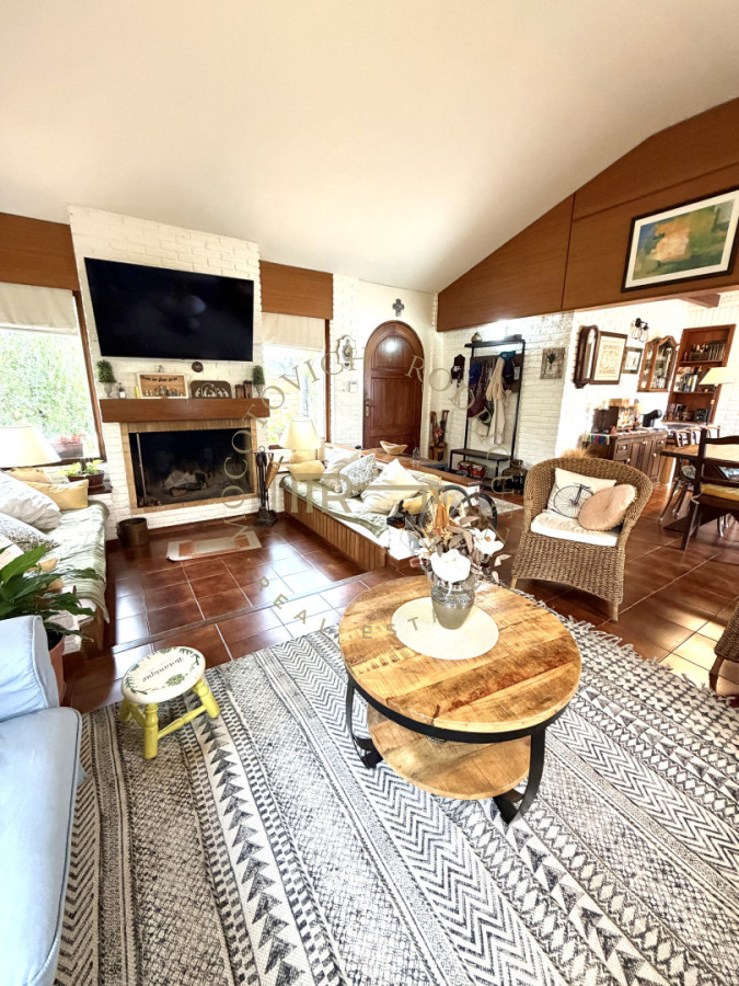 Casa ID.4552 - Casa en venta 3 dormitorios Piscina y Barbacoa. Pinares Punta del Este