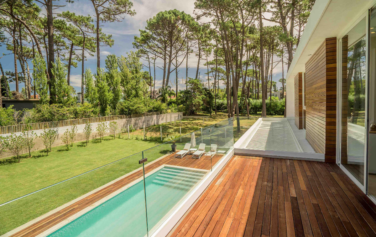 Casa ID.143 - Casa en venta 4 dormitorios . A estrenar- Punta del Este