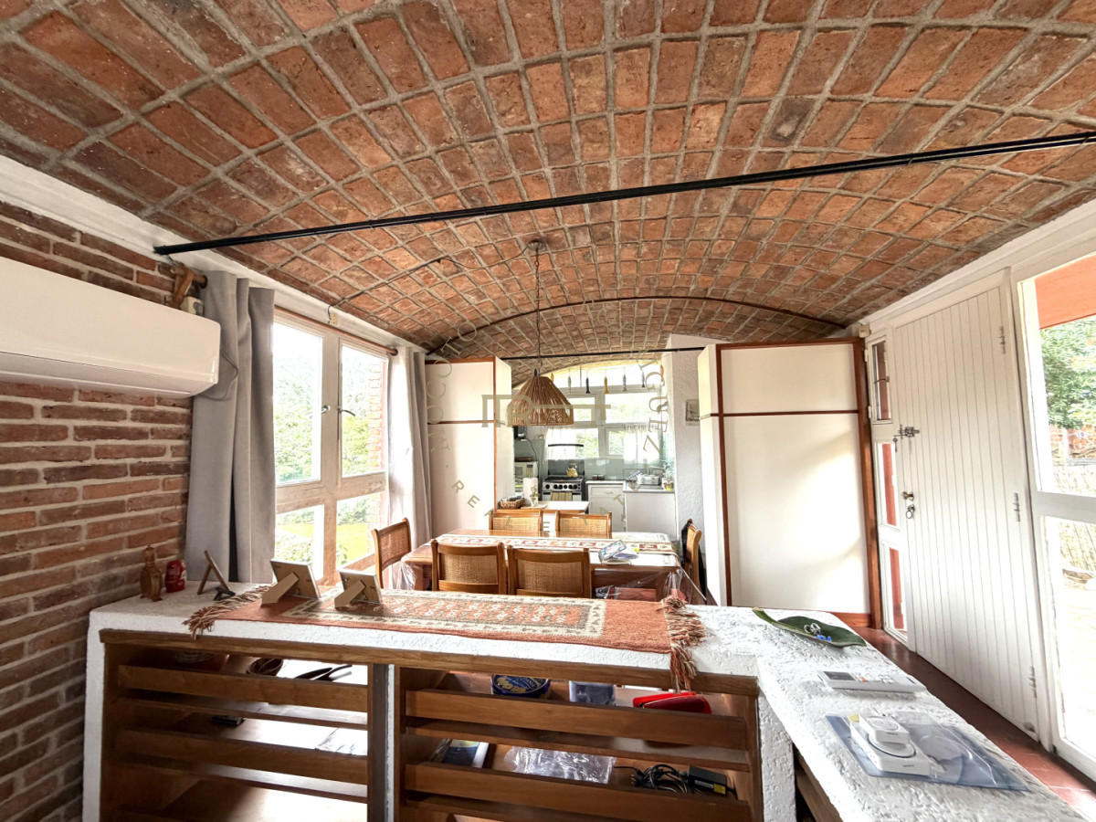 Casa ID.4695 - Alquiler de verano casa de 2 dormitorios en Pinares. 