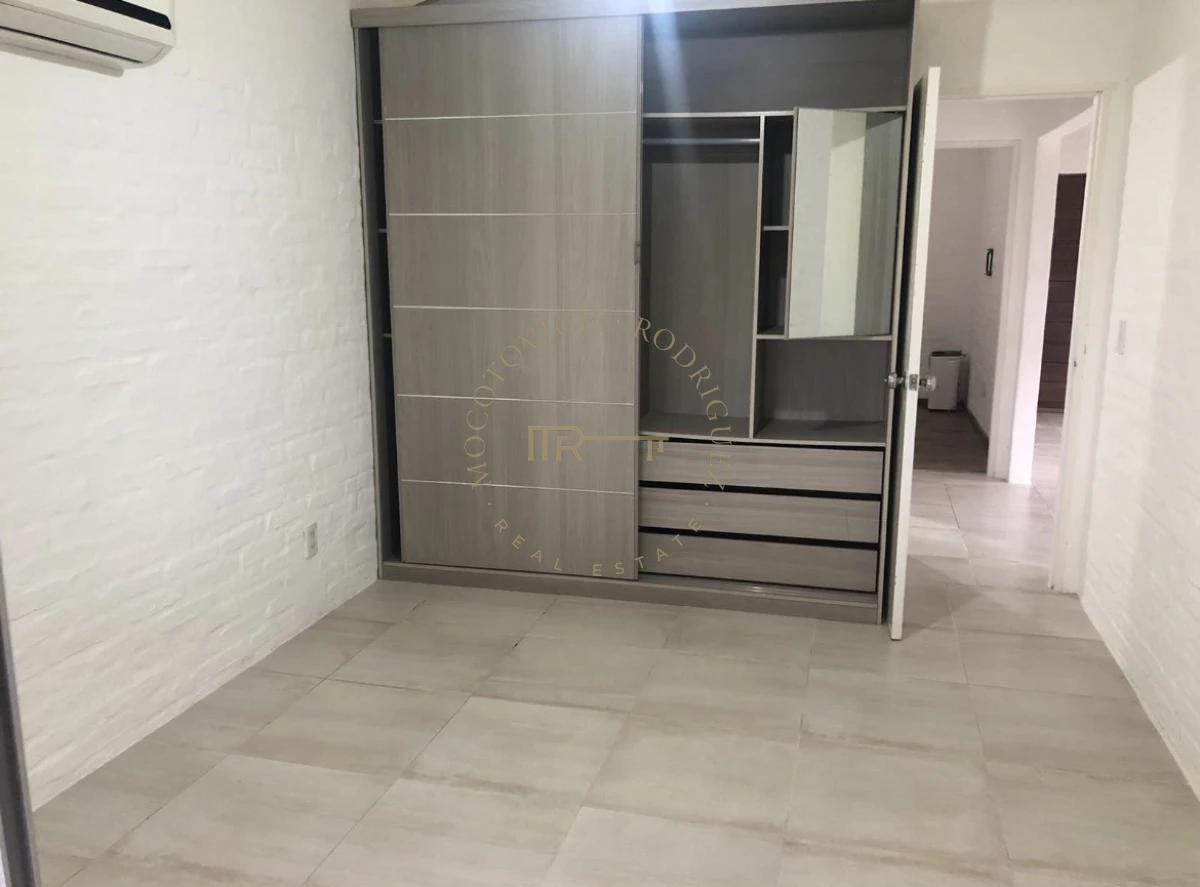 Casa ID.4384 - Casa en venta de 2 dormitorios-La Bota - El Chorro