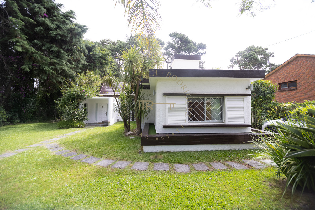 Casa ID.3139 - Casa en venta en Punta del Este de 3 dormitorios. 