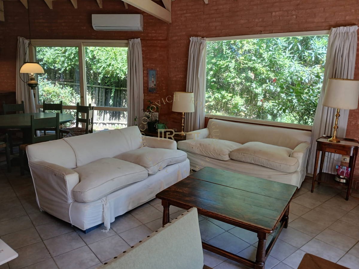Casa ID.3899 - CAsa en venta en Barrio privado la Arbolada