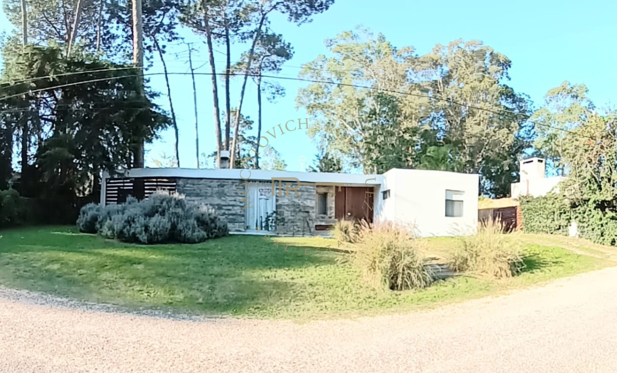 Casa ID.1690 - Venta y alquiler hermosa Casa Zona San Rafael