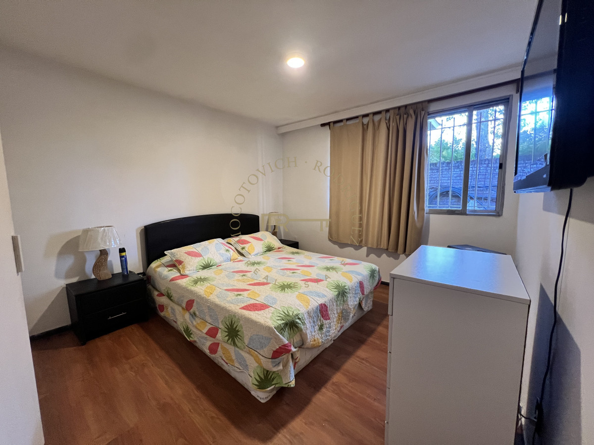 Casa ID.3412 - Exclusiva casa en venta, 5 dormitorios, gran parque, piscina climatizada. 