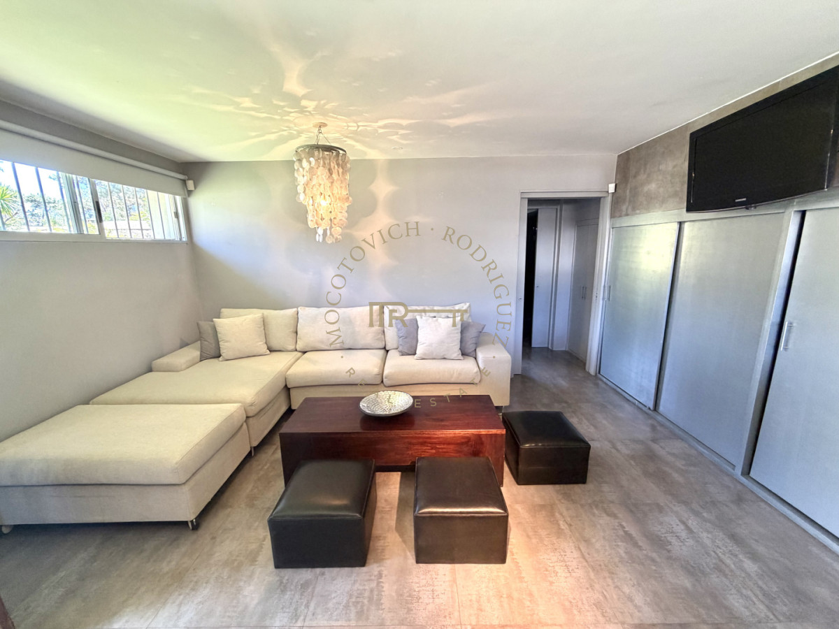 Casa ID.4223 - Casa en solida en excelente ubicación próxima a la playa