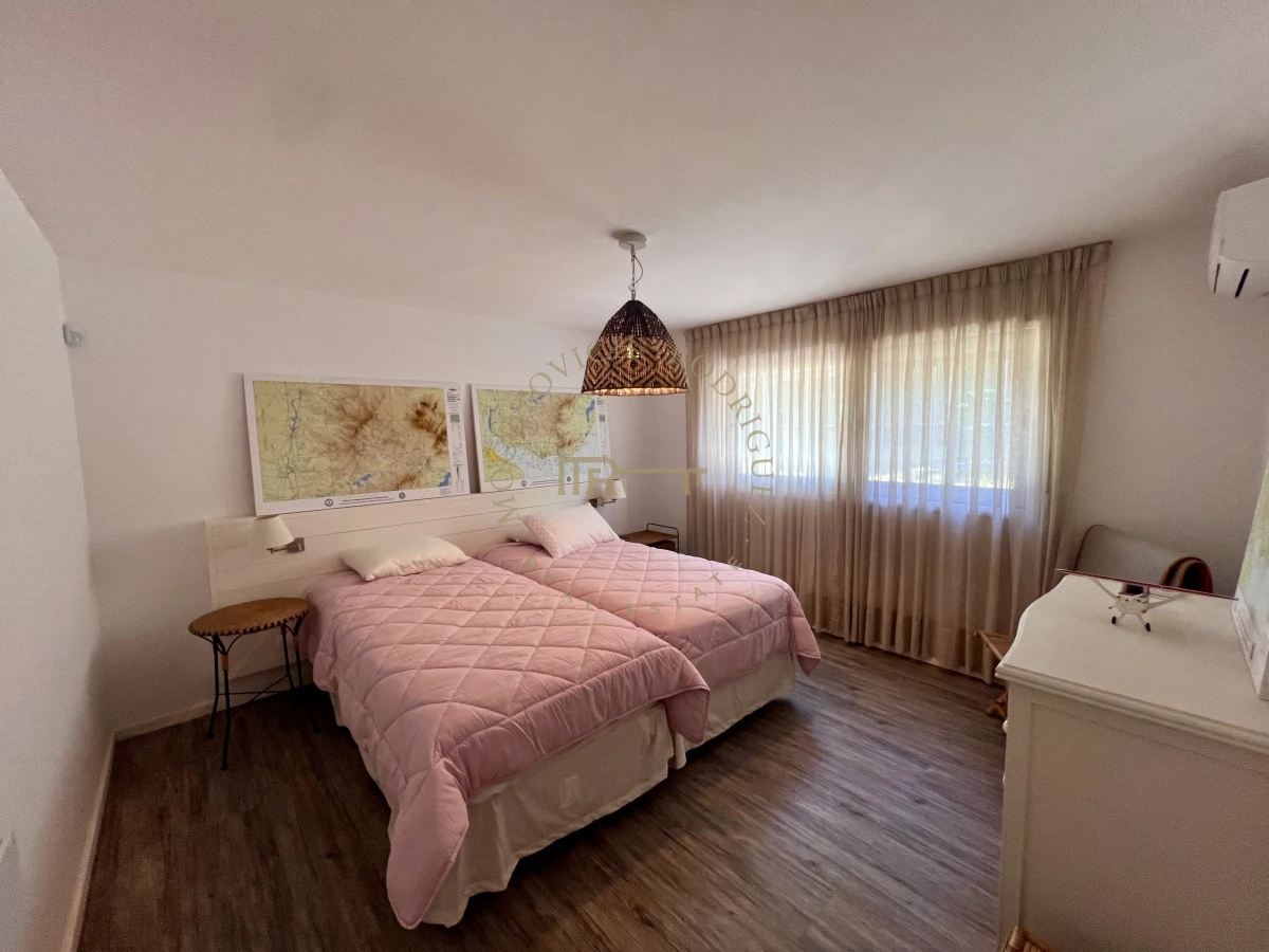 Casa ID.2447 - Hermosa casa de 4 dormitorios con piscina climatizada en alquiler temporal Punta del Este