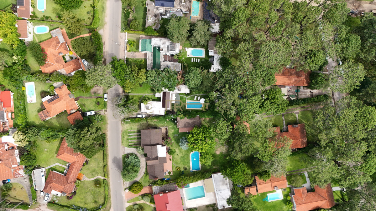 Casa ID.3139 - Casa en venta en Punta del Este de 3 dormitorios. 