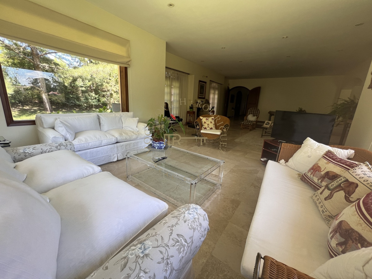 Casa ID.2425 - Casa en alquiler de temporada. 3 dormitorios Punta del Este. 