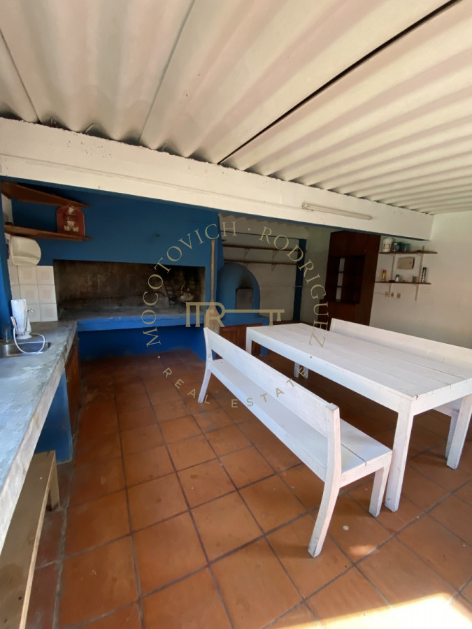 Casa ID.2124 - Venta Casa en Hermosa zona para vivir todo el año  Punta del Este. 