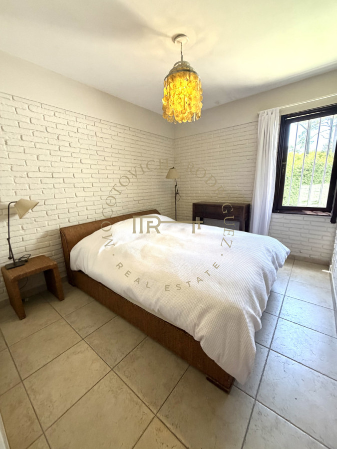 Casa ID.4223 - Casa en solida en excelente ubicación próxima a la playa