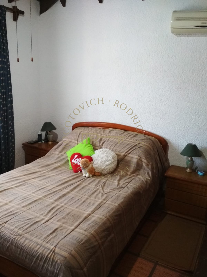 Casa ID.50 - Casa en venta de 4 dormitorios  - Mansa