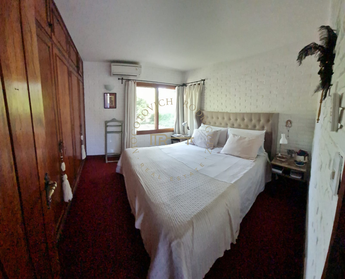 Casa ID.2495 - Casa de tres dormitorios en venta Pinares Punta del Este.- 