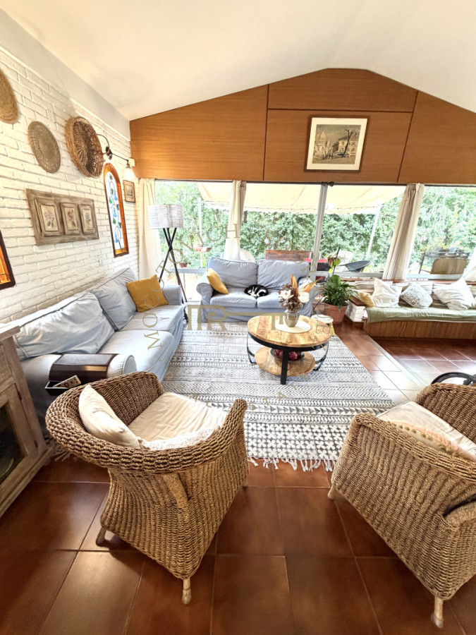 Casa ID.4552 - Casa en venta 3 dormitorios Piscina y Barbacoa. Pinares Punta del Este