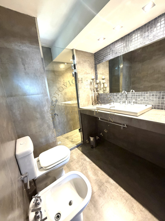 Casa ID.4223 - Casa en solida en excelente ubicación próxima a la playa