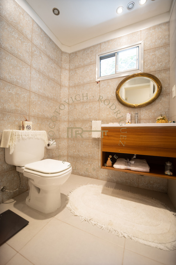 Casa ID.3139 - Casa en venta en Punta del Este de 3 dormitorios. 