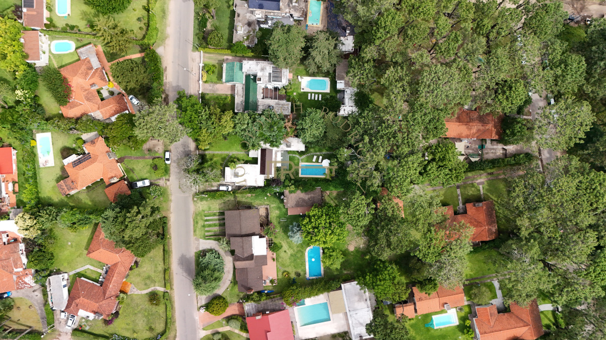 Casa ID.3139 - Casa en venta en Punta del Este de 3 dormitorios. 