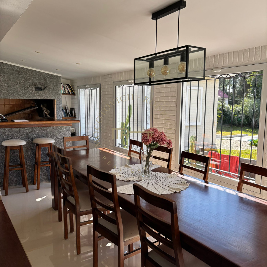 Casa ID.4009 - Casa de 5 dormitorios en alquiler de verano